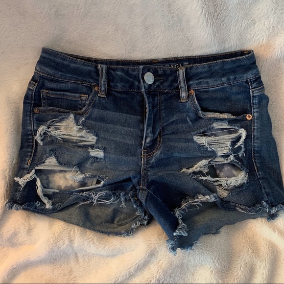 american eagle destroyed shorts